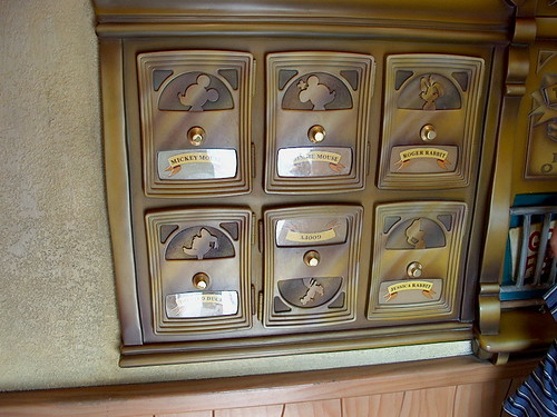053 Cartoon Characters' Mailboxes