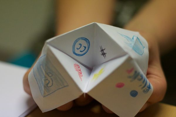 2011/365/314 Social Media Cootie Catcher