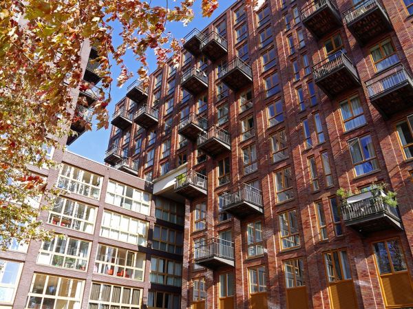 2016.10 - 'Shadows and light on a red-brick facade with balconies' - Amsterdam photos, Dutch modern architecture' - geotagged free urban picture, in public domain / Commons CCO; city photography by Fo...