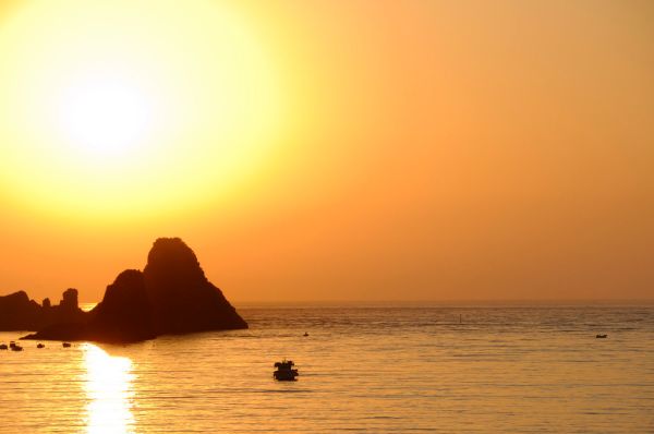 Aci Castello Sicily Italy - Creative Commons by gnuckx