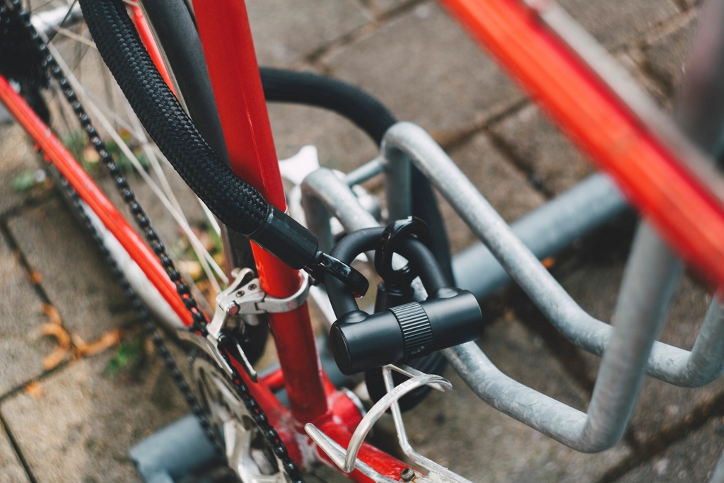 Anti theft vintage retro racing