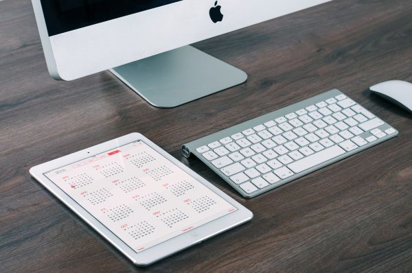 Apple iPad and iMac