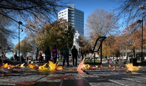 Autumn Victoria Square.