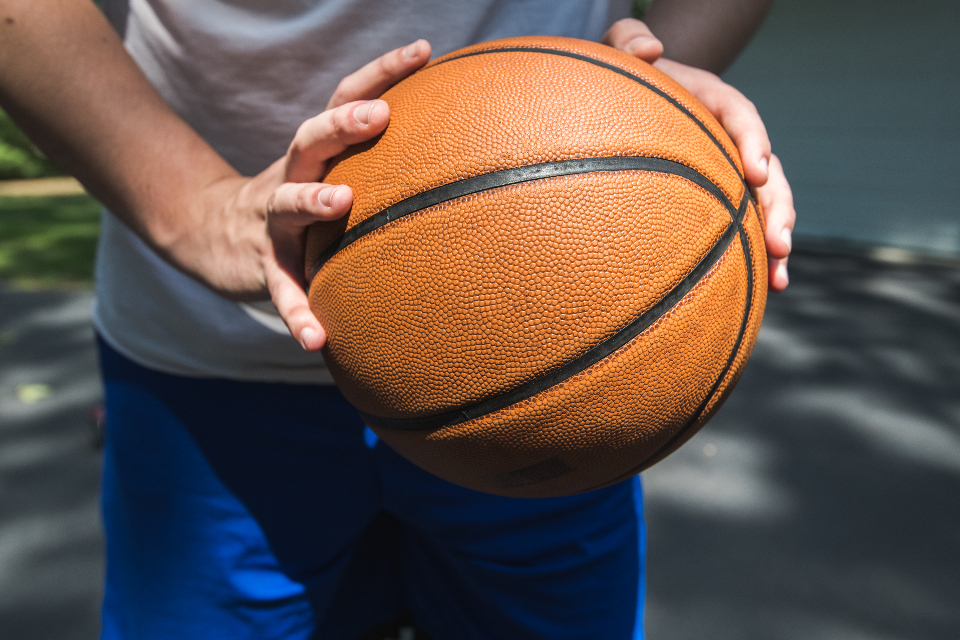 Basket Ball