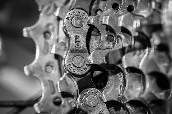 Bicycle chain