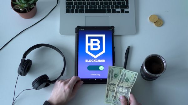 Blockchain application with dollars