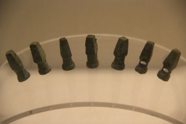 Bronze Pegs for Se Stringed Musical Instrument