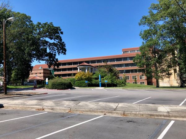 Bryan Center and John Frederick Educational Technology Complex, North Carolina School of Science and Mathematics, Watts-Hillandale, Durham, NC