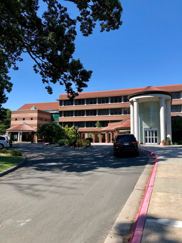 Bryan Center and John Frederick Educational Technology Complex, North Carolina School of Science and Mathematics, Watts-Hillandale, Durham, NC