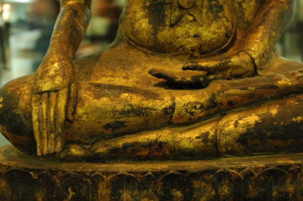 Buddha Earth Witness Mudra, statue, gold over wood, San Francisco International Airport, California, USA