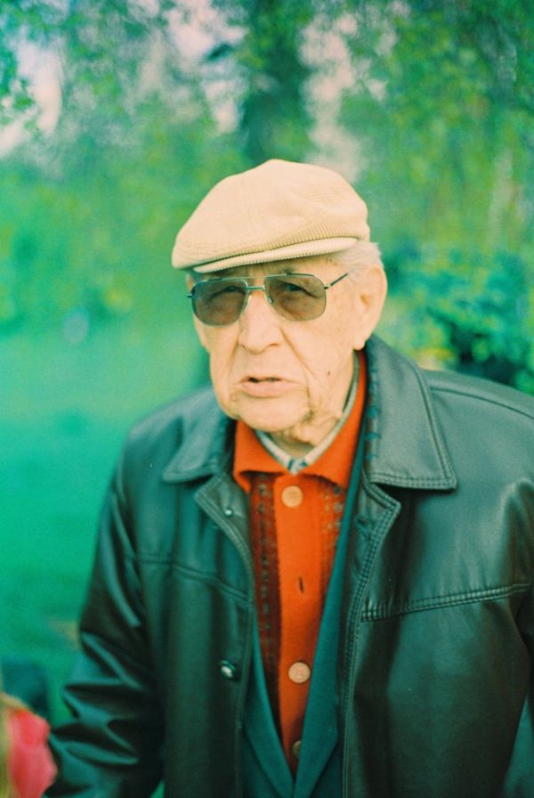 Canon EOS 30 - Grumpy Old Man