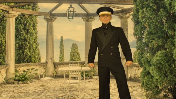 Captain Hedonis entertains Greek style [680]