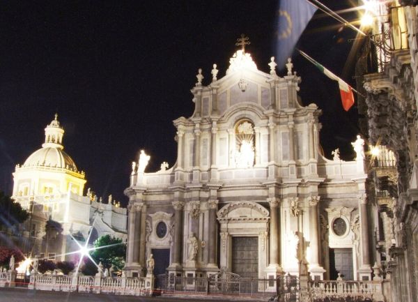 Cattedrale di Sant'Agata-Catania-Sicilia-Italy - Creative Commons by gnuckx