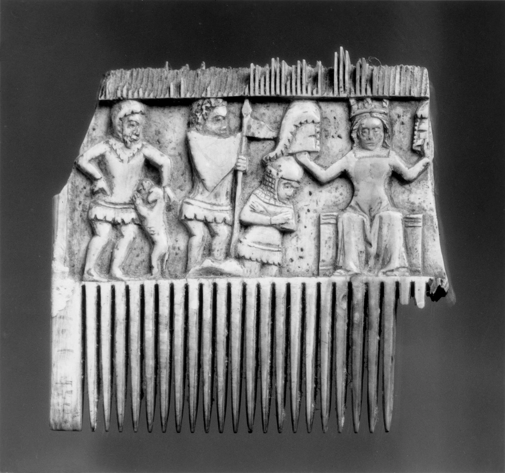 Comb Lady Love Hunting Scene