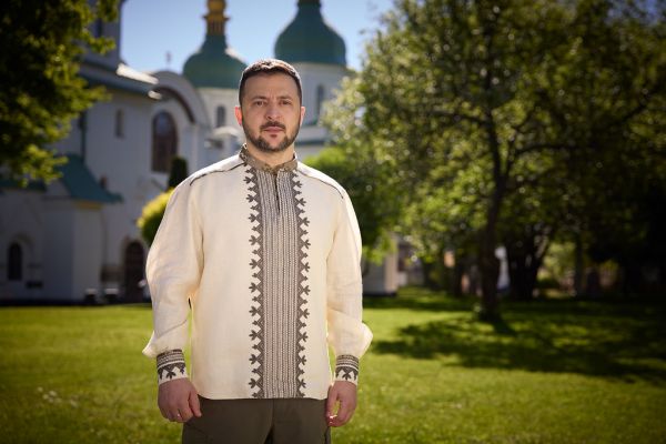 Easter Greetings by the President of Ukraine.