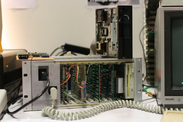 ECB-Computer