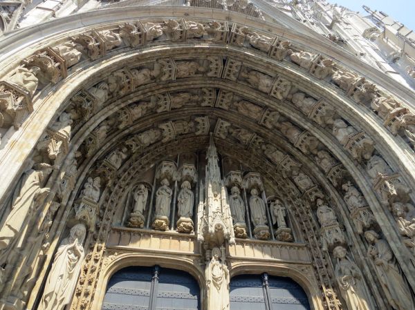 Église Notre-Dame du Sablon
