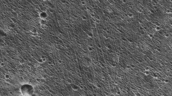 ESP_035541_2040