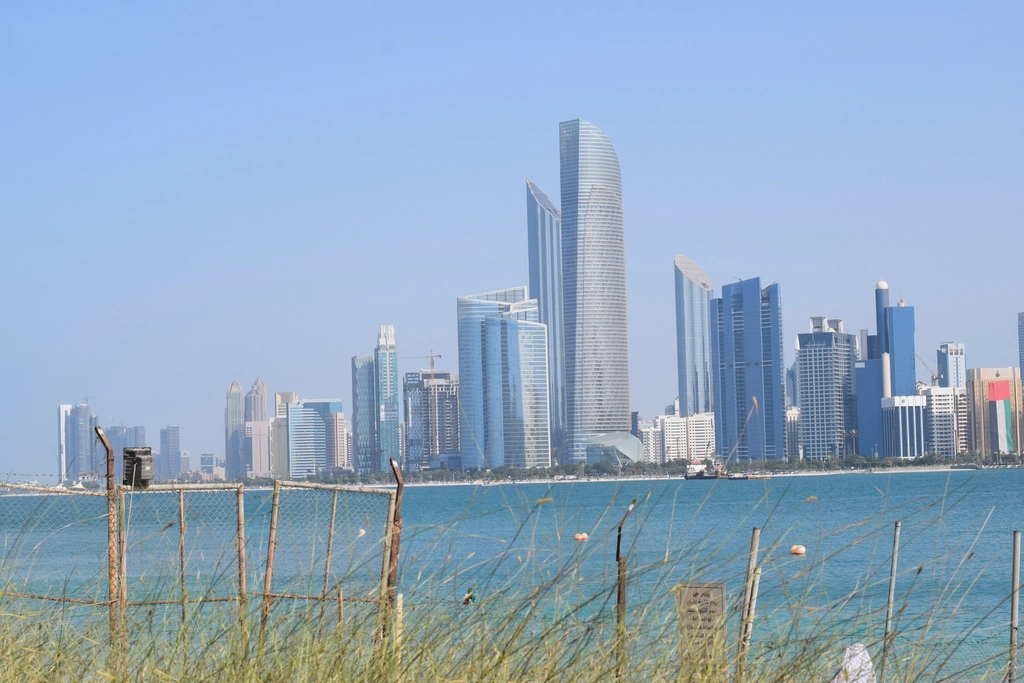 Free city skyline image