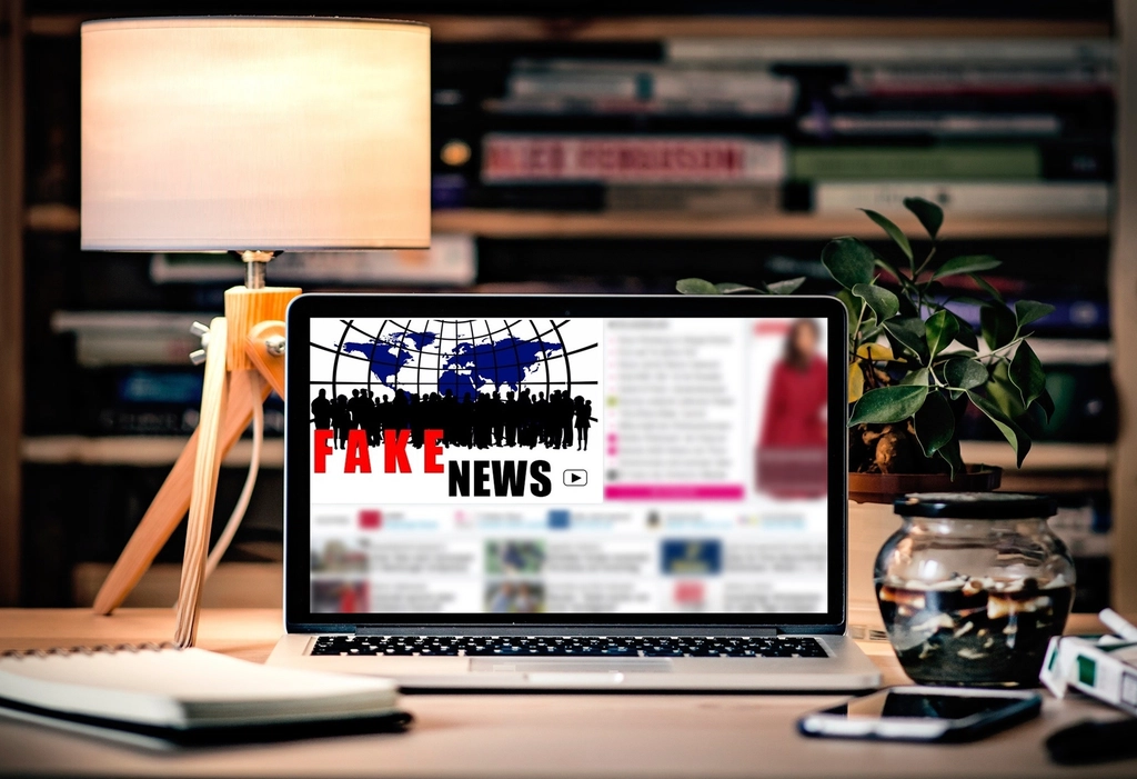 Free laptop image
