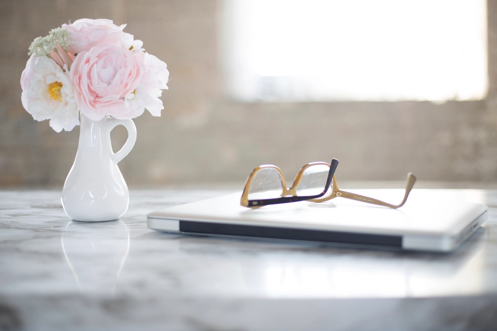 Free work home image