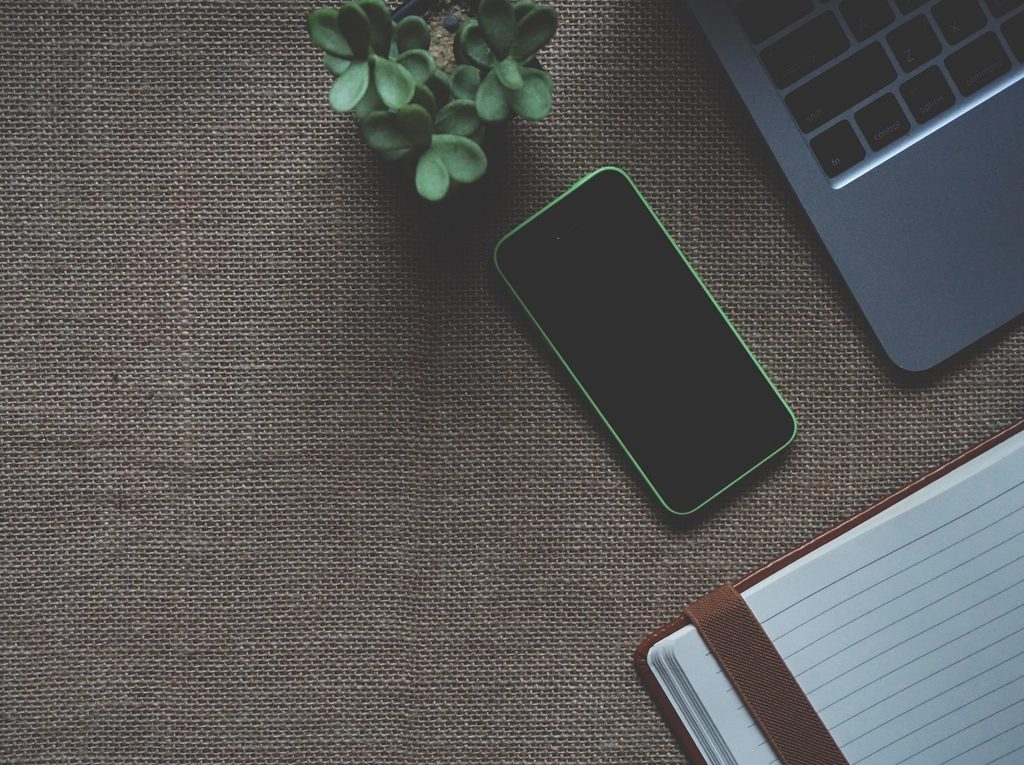 Free workspace flat lay phone