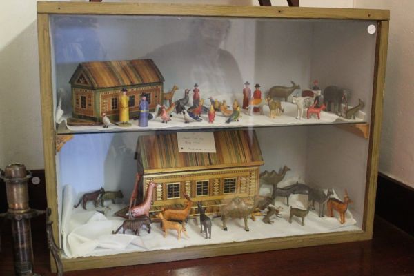 German 19th century Noah's Ark toys