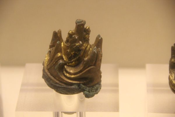 Gilt Bronze Bridge of Se Stringed Musical Instrument