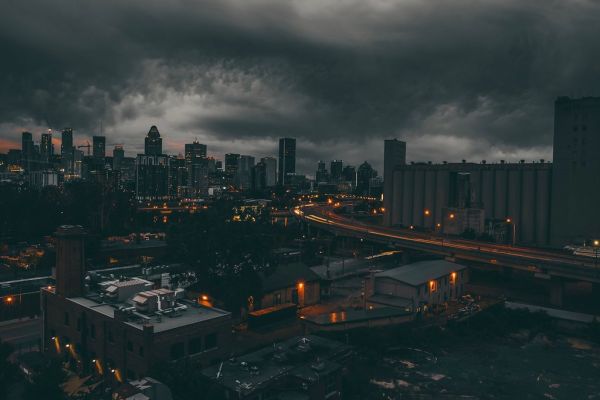 Gray thunder in city