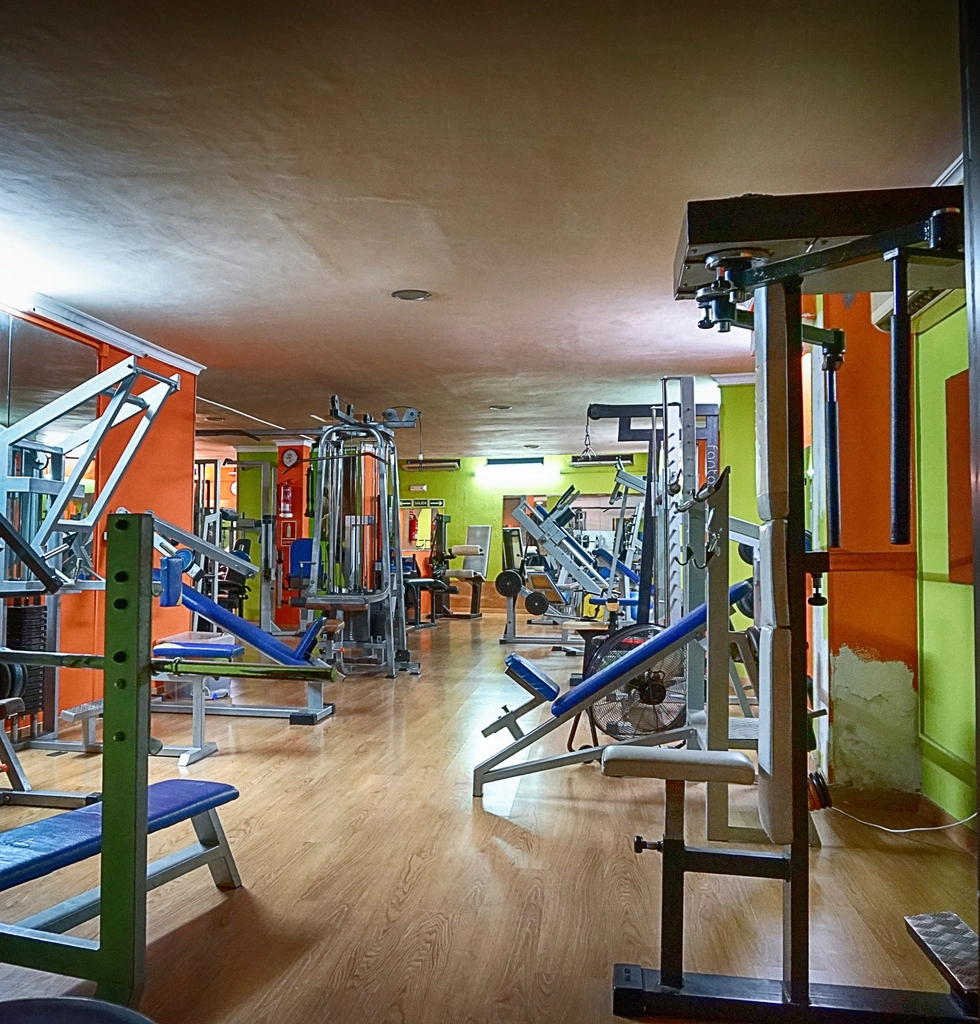 Gym full machines equipment