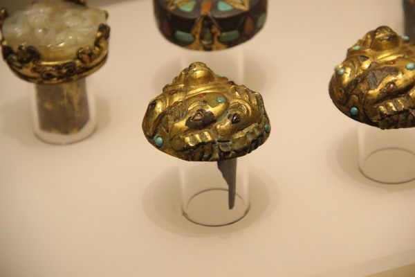 Han Gilt Bronze Se Musical Instrument Peg