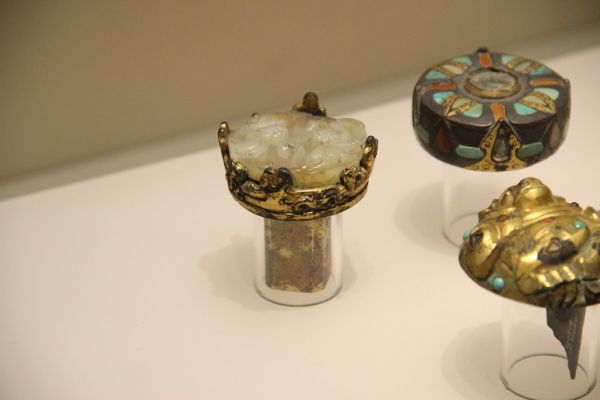 Han Gilt Bronze Se Musical Instrument Pegs