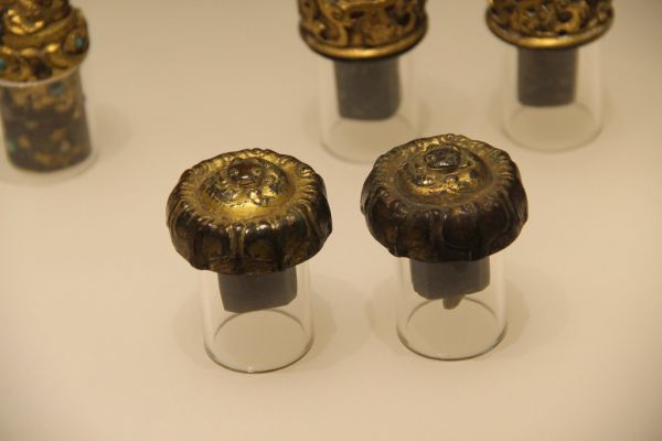 Han Gilt Bronze Se Musical Instrument Pegs