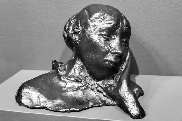 Head resting on one hand, bust (Portrait of a woman [Madame Bartholomé?])