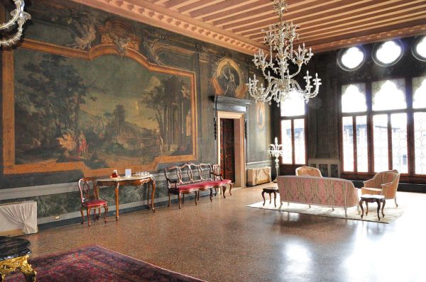 Hotel Ca' Sagredo - Grand Canal - Rialto - Venice Italy Venezia - Creative Commons by gnuckx
