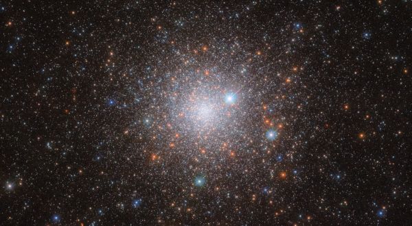 Hubble Digs Up Galactic Time Capsule