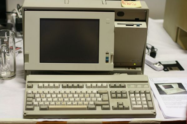 IBM PS/2 Model P70-386 (1990)