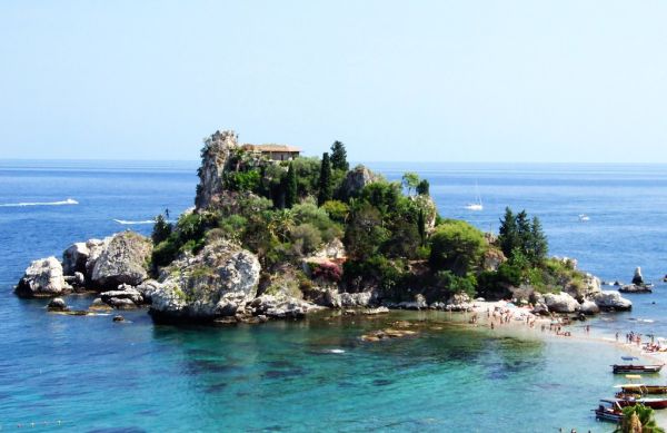 Isola Bella-Taormina-Messina-Sicilia-Italy - Creative Commons by gnuckx