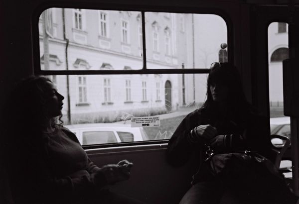 Kiev 4 + Jupiter-12 - Chatting Girls