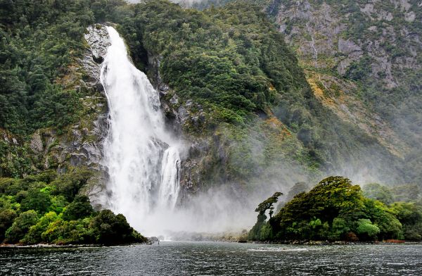Lady Bowen Falls. NZ