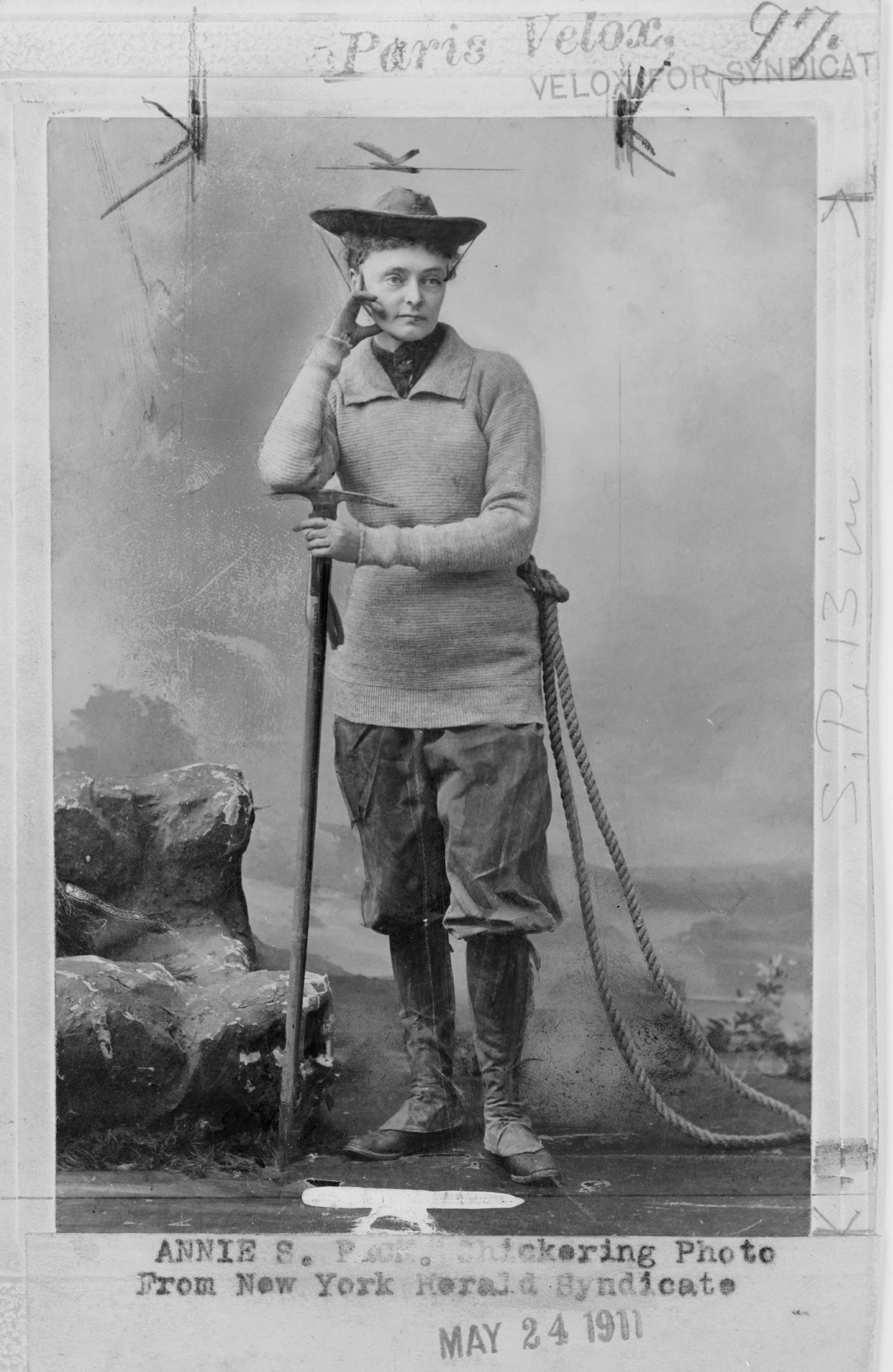 Miss Annie S. Peck, full-length portrait, facing slightly right LCCN97504565 cropped