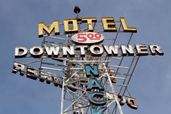 Motel Dowtowner