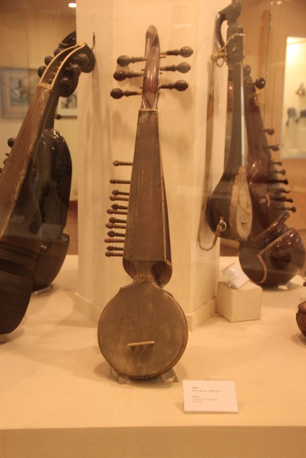 Musical Instruments: Sarod