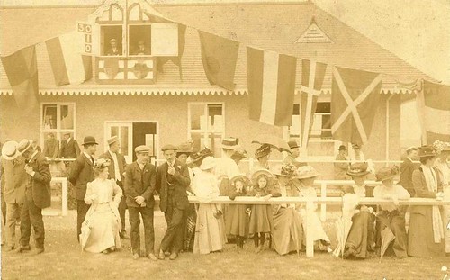 Norwood Sports Ground c.1909 ( archive ref PO-1-14-193)