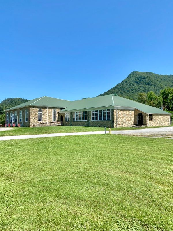 Old Spring Creek School, Spring Creek, NC