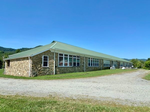 Old Spring Creek School, Spring Creek, NC