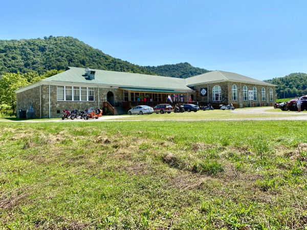 Old Spring Creek School, Spring Creek, NC
