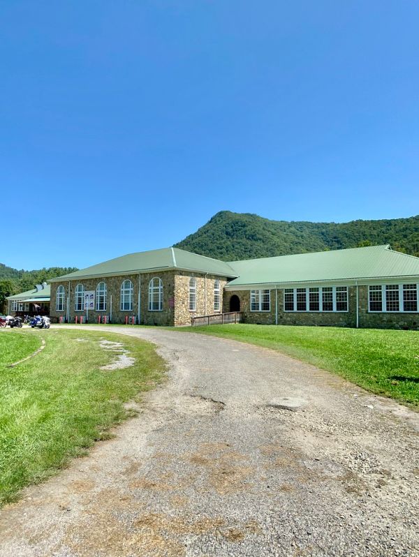 Old Spring Creek School, Spring Creek, NC