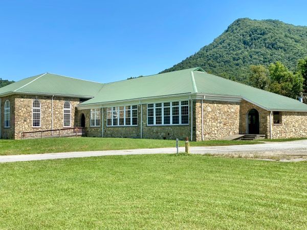 Old Spring Creek School, Spring Creek, NC