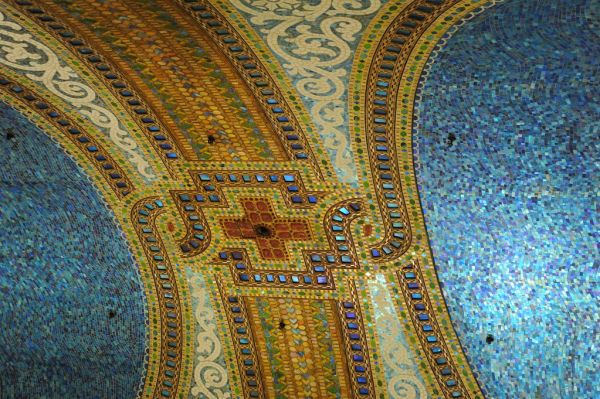 Oriental cross, arabesque pattern, glass tiles, ceiling of Macy's Department Store, from the top floor, Chicago, Illinois, USA